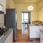 Elegant Luxury In Historic Center - M2 * Milánó