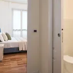 Elegant Luxury In Historic Center - M2 Apartman