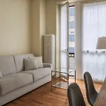 Elegant Luxury In Historic Center - M2 Apartman