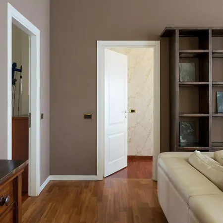 Elegant Luxury In Historic Center - M2 Apartmán *