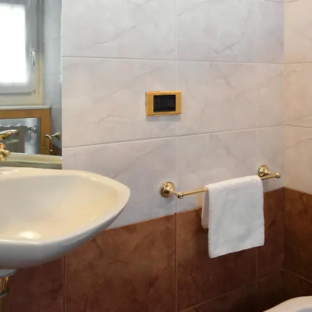 Apartment Elegant Luxury In Historic Center - M2