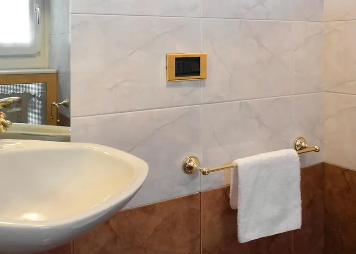 Apartmán Elegant Luxury In Historic Center - M2